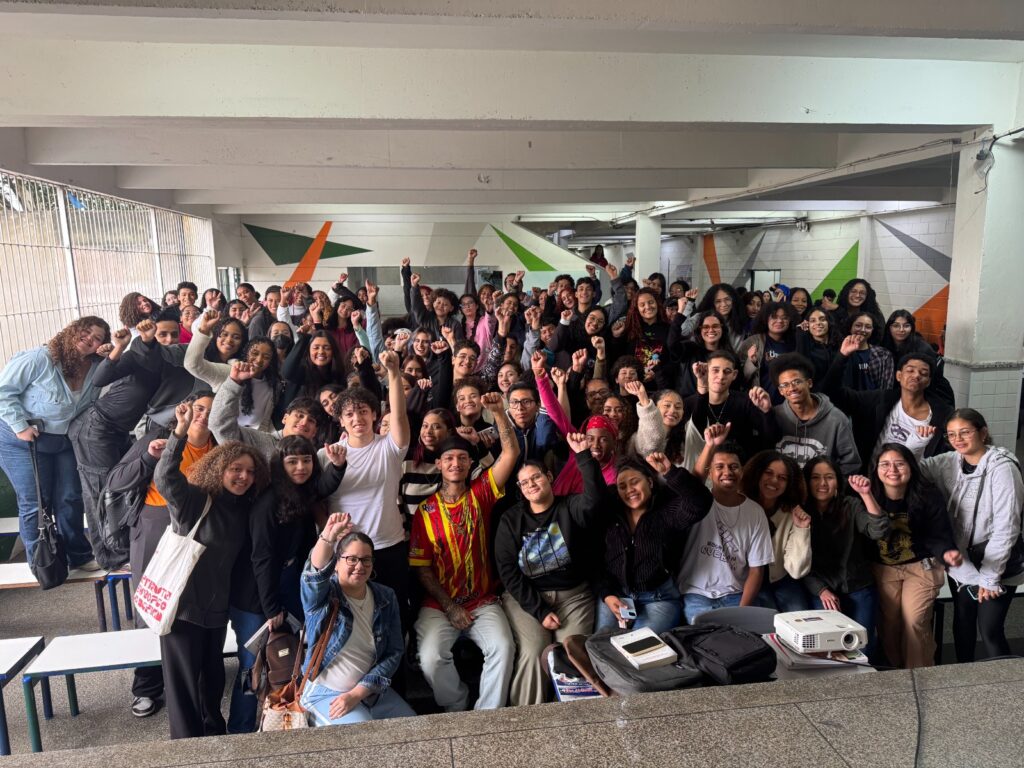 WhatsApp-Image-2026-03-12-at-15.42.30-1024x768 Projeto abre 550 vagas para curso gratuito de redação voltado ao ENEM