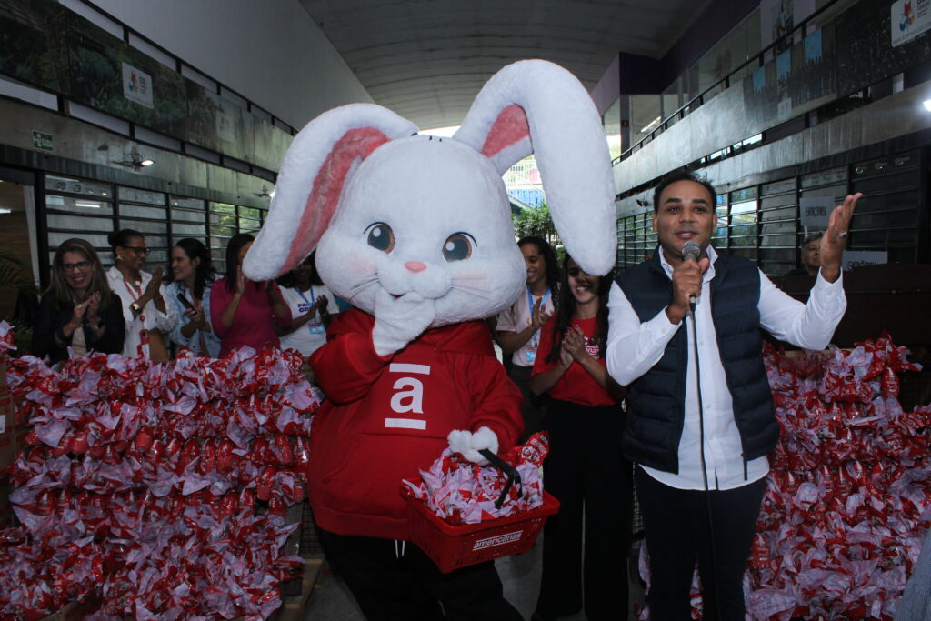 IMG_9891-1024x683 Páscoa Solidária do G10 Favelas leva alegria e distribuição de ovos a Paraisópolis