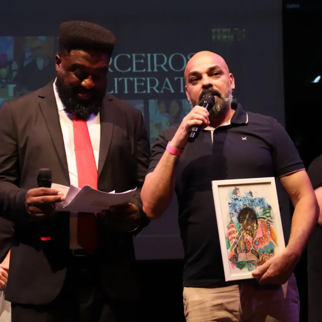 SnapInsta.to_598239641_18413096728188421_950774314847422457_n-1024x1024 Do descarte à circulação do saber: projeto ressignifica livros e amplia acesso à leitura em periferias de São Paulo